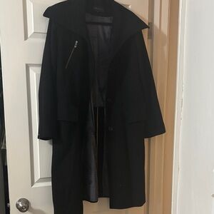 BCBGMaxAzria Black Wool Coat with Patterned Lining